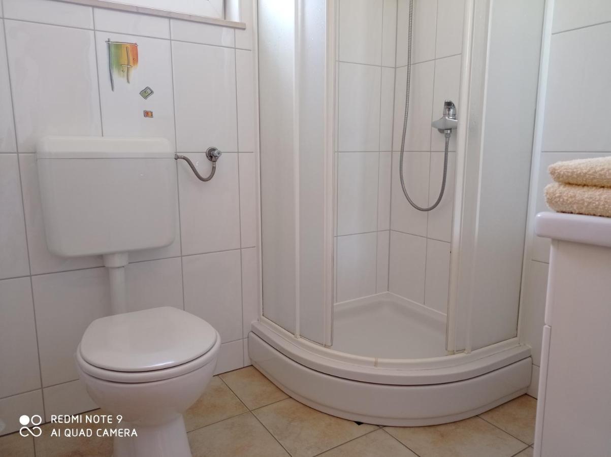 Studio Apartment With Balcony 特罗吉尔 外观 照片